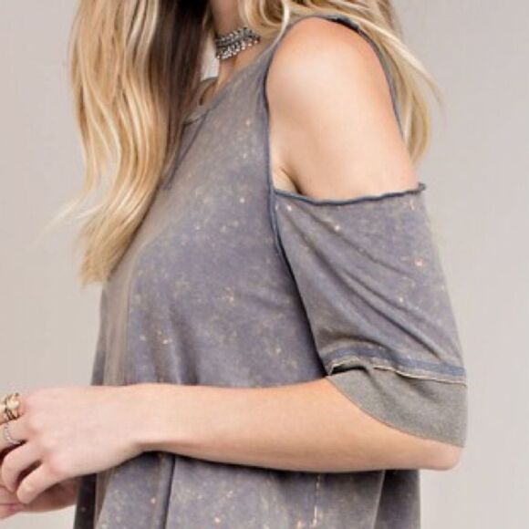 Ash Cold Shoulder Washed Top - Picture 5 of 10